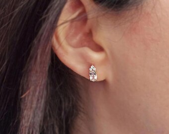 Dainty Oval Morganite Stud Earrings, Handmade Women Gold Earrings, Genuine Diamond Bridal Earrings, Gemstone Statement Earrings, Women Gift