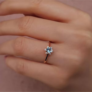 Wunderschöner Londoner Blautopas Solitär Ring, Zierlicher Edelstein Verlobungsring, 14k Gold Zierlicher Vorschlag Ring mit echtem Diamant, Geburtstagsgeschenk