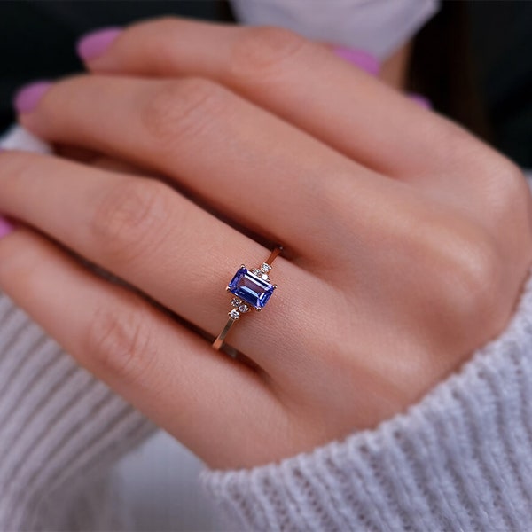 Octagon Tanzanite Solitaire Ring, Minimalist Diamond Engagement Ring, 14K Gold Wedding Ring, Bridal Jewelry, Thin Promise Ring, Unique Gift