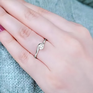 14K Solid Gold Diamond Solitaire Ring, Handmade Women Engagement Ring, Unique Proposal Ring, Round Cut Promise Ring, Anniversary Gift