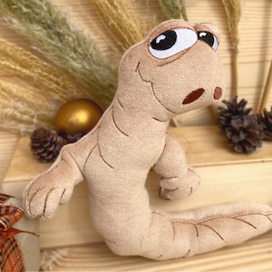 ITH embroidery file worm 9.44x11.41&#39;&#39; (24x29 cm), soft toy in the hoop XXL embroidery design, stuffed toy lugworm for machine embroidery