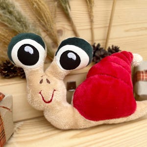 Cuddly toy embroidery file 7 sizes snail in the hoop machine embroidery housing snail pocket tree ITH