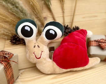 Cuddly toy embroidery file 7 sizes snail in the hoop machine embroidery housing snail pocket tree ITH