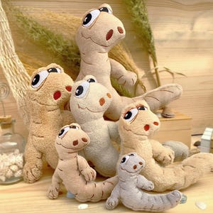 ITH embroidery file cuddly toy worm in 7 sizes from 4x4&#39;&#39; hoop plus in the hoop pendant worm design, In The Hoop soft toy worm embroidery