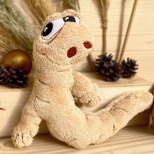 Embroidery file worm ITH soft toy for 6x10&#39;&#39; hoop, In The Hoop plush toy embroidery design, stuffed toy for machine embroidery