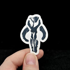 Mythosaur Skull Sticker || matte || The Mandalorian