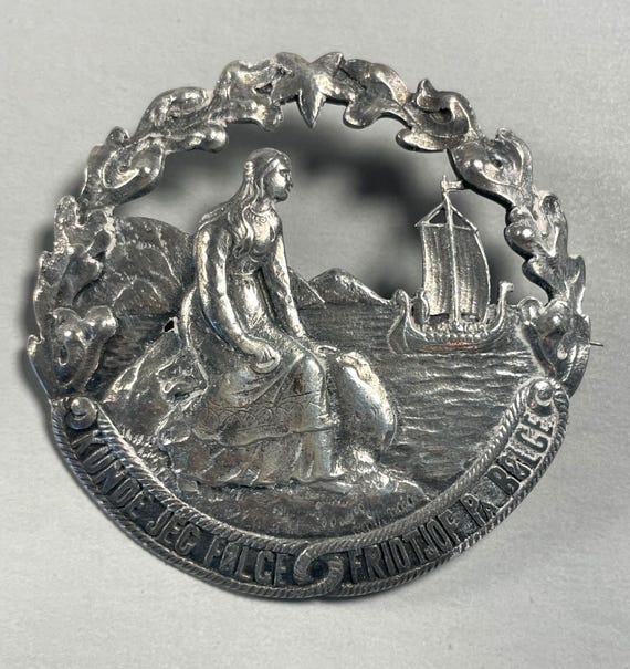 Vintage Sterling Silver Dutch Clogs Pin/brooch 1930s-1940s