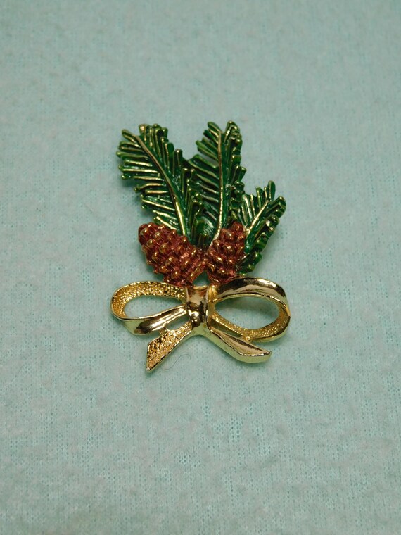 Pine Tree Branches and Pine Cones Brooch #303
