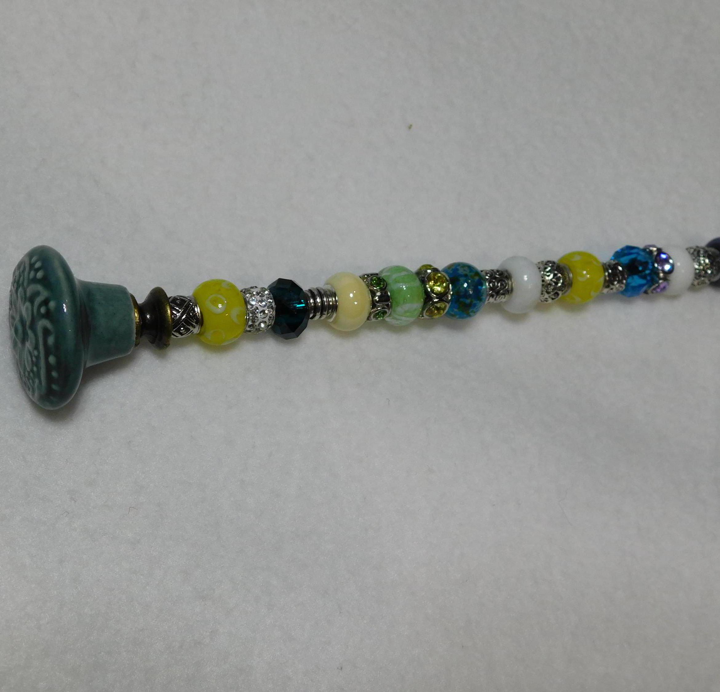 Beautiful Garden Stakes Threaded Rods Porcelain OR Glass Knobs Glass ...