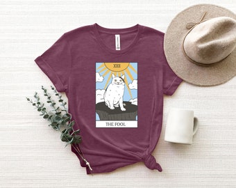 Le T-shirt Cat Tarot Card, Funny Cat Shirt, Cadeau pour l’amoureux des chats, Meme Cat Shirt, Céleste, Cadeau pour le propriétaire de chat, Mystical Cat Tee,