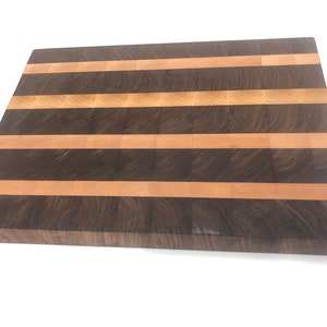 Donhiki Maple Walnut Cutting Board – Vite Ramen