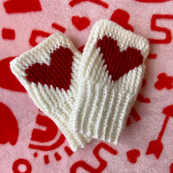 Heart Fingerless Gloves