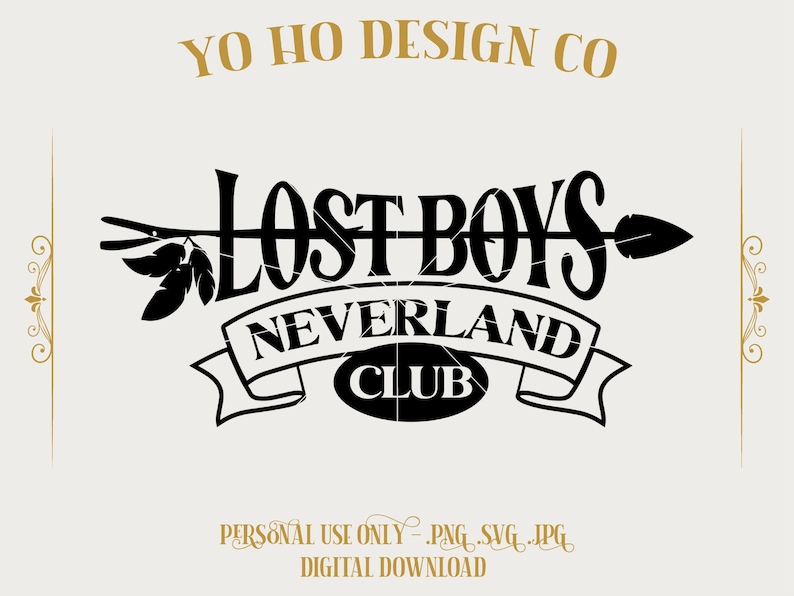 Puede incluir: Dise&ntilde;o gr&aacute;fico en blanco y negro con el texto "Lost Boys Neverland Club" y una flecha con plumas. El texto tiene un aspecto desgastado.