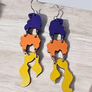 Hand-Painted Wooden Halloween Earrings – Witch Trio Chain