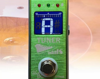 Hot Box Pedals Tuner Attitude Series Mini Chromatic Guitar/ Bass/Violin Tuner Green