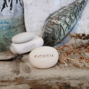 Kindly message pebble - FIDUCA