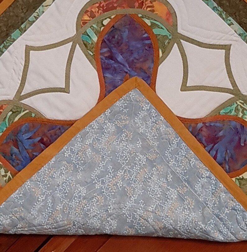 Celtic Knot Design, Wall Quilt, Wall Art, Table Topper, Modern - Etsy