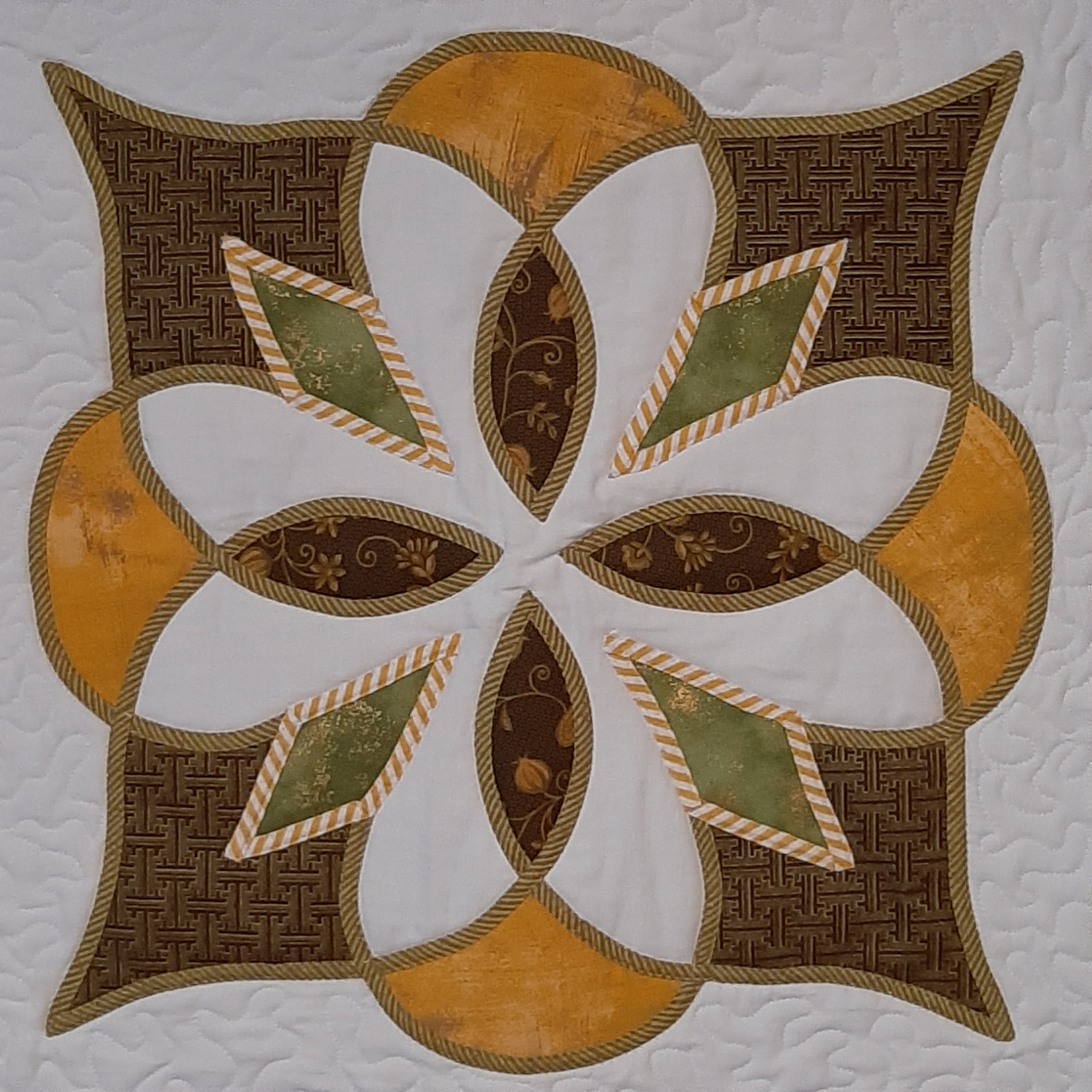 Wall Quilt, Celtic Knot Design, Wall Art, Table Topper, Rich Fall ...