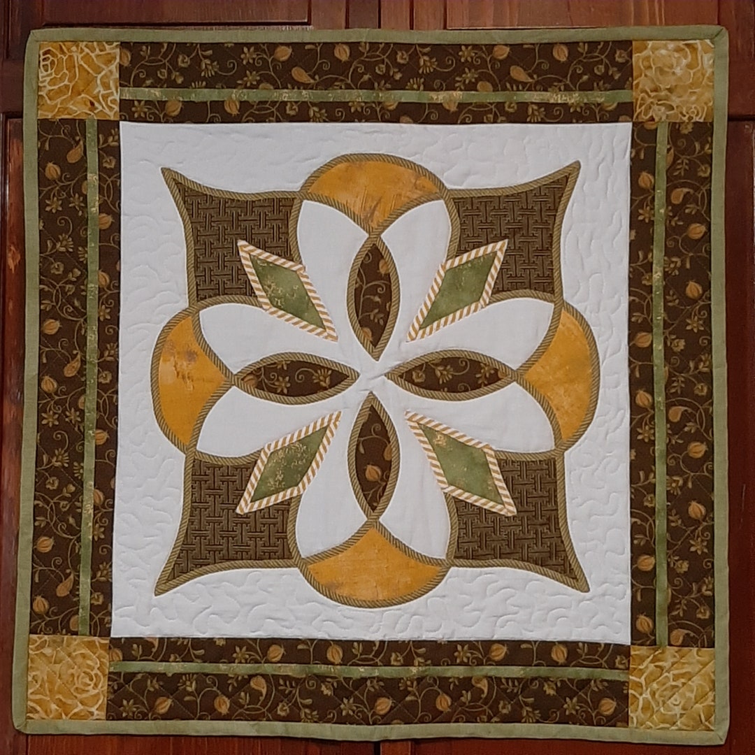 Wall Quilt, Celtic Knot Design, Wall Art, Table Topper, Rich Fall ...