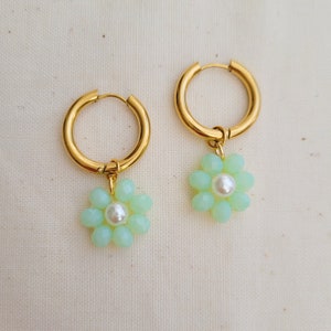 Frida Flower hoop earrings - Light Green