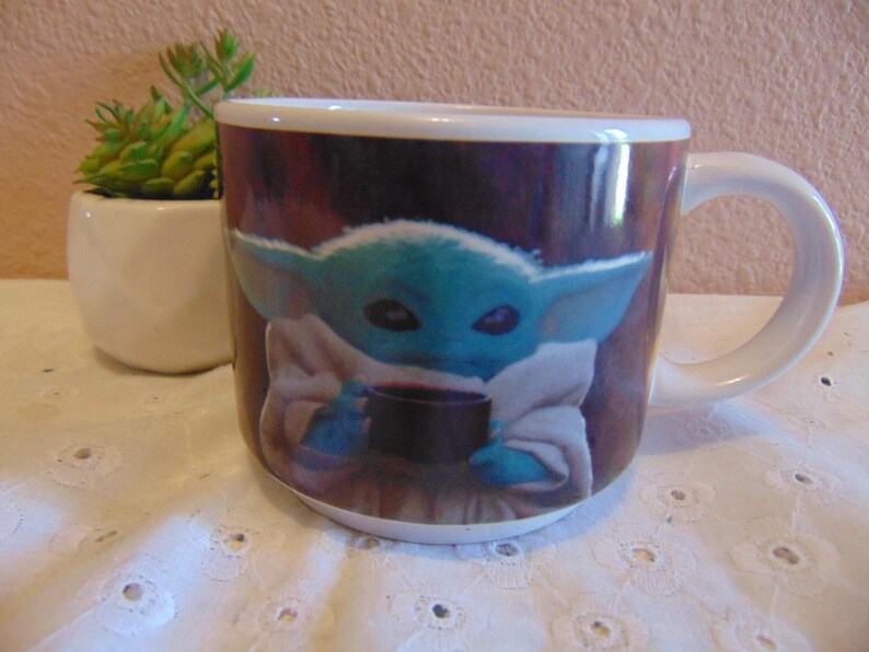 Darling preowned small Star Wars Grogu mug made by Galerie image 3