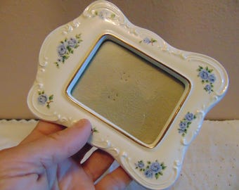 Beautiful Vintage Small Ceramic Picture Frame with hand painted blue flowers and gold trim, made in Taiwan.