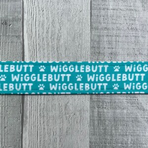 Wigglebutt (teal) Dog Collar