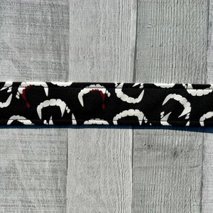 Fangs Dog Collar