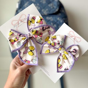 Back to school pencil and cryon fable bows, first day of school bows, school girl hair bows