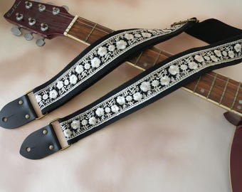 Embroidered Guitar Strap, Customized Guitar Strap, Genuine Leather Tips with Name, Guitar Strap for Acoustic/Electric Guitar, Gift For Her