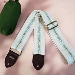 Minimalist White Background Color Guitar Strap, Embroidery Guitar Strap, Personalized Gift for Guitarist, Birthday Gift, Guitar Accessories