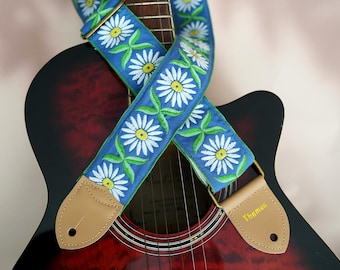 Daisy Embroidered Guitar Strap, Personalized Guitar Strap, Guitar Strap for Performance, Musical Accessories, Guitarist Gift, Birthday Gift