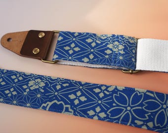 Blue Pattern Guitar Strap, Custom Genuine Leather Tips with Name, Unique Guitar Strap Gift, Personalized Guitar Strap, Guitarist Gift