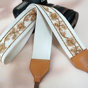 Floral Camera Strap, Handcrafted Embroidered Camera Shoulder Strap, Universal Camera Strap, Photographer Essential, Camera Accessory