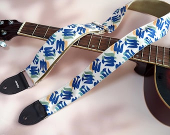 Guitar Strap with Vibrant Spring Colors, Custom Strap with Name, Comfortable Velvet Guitar Strap Personalized Guitar Strap, Guitarists Gift