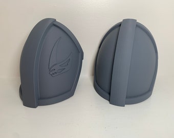 Mandalorian Armor Pauldron plates for adult size shoulder, for cosplay acting, raw prints, from Mandalorian, with or without Mudhorn