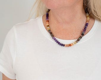 Amethyst und Mondstein Perlen Halskette, handgemachter Edelstein Boho Schmuck, Sternzeichen Schmuck, Geschenk für sie—Violette Sonne