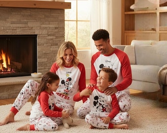 Pyjama personnalisé famille Mickey Minnie, pyjama enfant papa maman nom personnalisé, vêtements de nuit familiaux assortis Disney, cadeau pyjama pour parents et enfants