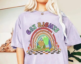 Comfort Colors® Camiseta arcoíris LGBT divertida de los derechos de los homosexuales, camisa LGBT divertida, camiseta del orgullo de rana y sapo, camisa lesbiana, camisa de moda del orgullo gay