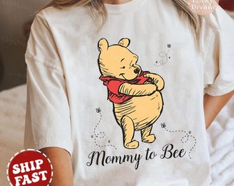 Mommy To Bee Sweatshirt, Pooh Mommy Sweatshirt ,Pregnancy Reveal Sweatshirt, New Mom Sweatshirt, New Mom Gift Shirt, Mothers Day Gift Shirt