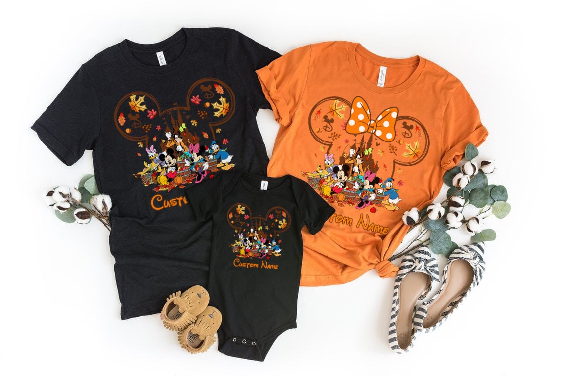 Discover Disney Thanksgiving Familie 2023, Mickey and Friends Thanksgiving, Disney Cute Herbst T-Shirt