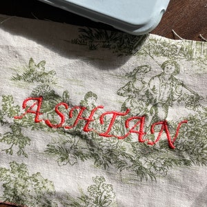 Variety size toile de jouy make up pouch / Embroidery makeup pouch /personal pouch/small make up pouch / key card case / named pouch zdjęcie 8