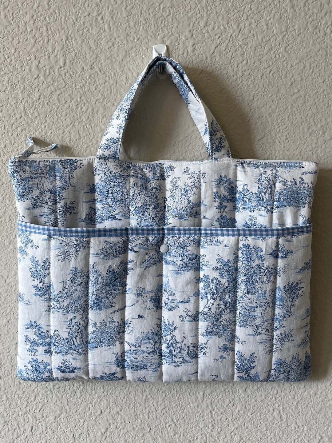 Handmade Quilted Laptop Bag / Blue Quilted Laptop Sleeve / Toile De