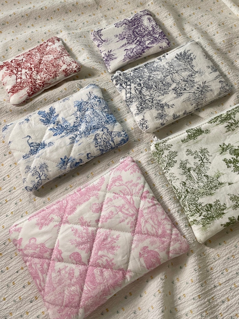 Variety size toile de jouy make up pouch / Embroidery makeup pouch /personal pouch/small make up pouch / key card case / named pouch 画像 1