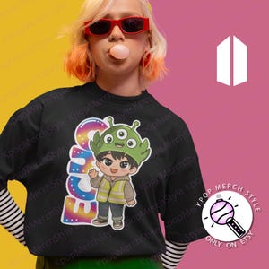 Camiseta - Estilo Chibi - Regalos para fans del Kpop - Merch Concert Run