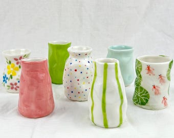 Handmade Ceramic Vase Mom Gifts, Mini Ceramic Dandelion Vase, Handmade Water Propagation Vase, Mommy Pot, Floral Desk Décor