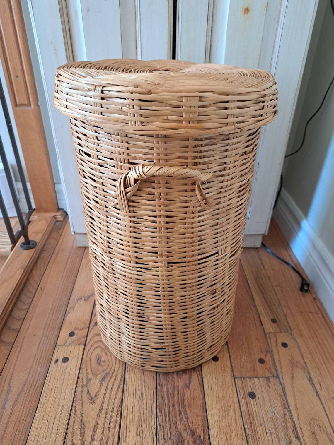 Vintage Wicker Laundry Basket Etsy Canada
