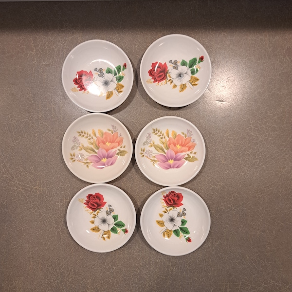 Set de 6 petites coupelles à  poche de thé  ou tisane aux motifs floraux