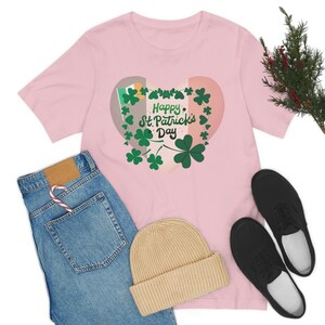 Funny St Patrick&#39;s Day Tee: Kiss Me I&#39;m Irish T-Shirt