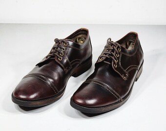 Clarks Men's Delsin View Oxfords Burgundy Leather Dress Shoes Men's Size 11.5 M PREOWNED